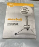 Blue Snowball Usb Condenser Microphone (white). Fixed Price $24.99.