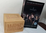 Vintage The Hobbit 6 Audio Cassette Tapes Mind's Eye Wooden Box Jrr Tolkien. Fixed Price $20.00.
