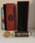 Blue Microphones Baby Bottle Sl Large Diaphragm Cardioid Condenser. Fixed Price $149.99.