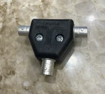 Shure UA221 Passive Antenna Splitter / Combiner B-10. Fixed Price $65.00.