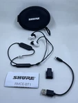 Shure SE215 In-ear Professional Sound Isolating Headphones White W/ Case. Fixed Price $59.99.