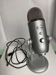 Logitech For Creators Blue Yeti Premium Usb Microphone*open Box. Fixed Price $79.00.