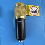 Neewer NW-800 Wired Xlr 3-PIN Condenser Microphone, Mountable Black/gold. Fixed Price $16.00.