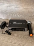 Audiobahn AMU110 And AMU210 Uhf Professional Wireless Microphone Untested, As-is. Fixed Price $29.40.