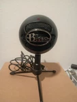 Blue Microphones Snowball Ice A00122 Black Plug & Play Usb Condenser. Fixed Price $9.80.