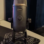 Blue Yeti Model: A00104 Usb Wired Multi-pattern Condenser Mic Black. Fixed Price $50.00.