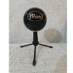 Blue Snowball Ice Usb Microphone, Adjustable Stand Noise Reducing Cable. Fixed Price $19.99.