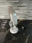 Blue Yeti Usb Condenser Microphone Silver Grey Pc Recording Streaming. Fixed Price $32.99.