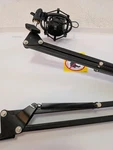 Neewer 40063970 31.5 Inch Microphone Suspension Boom Scissor Arm Stand - Black. Fixed Price $10.00.