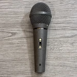 Radio Shack 33-3001 Uni-directional Dynamic Microphone Gray. Fixed Price $13.00.