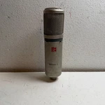 Electronics SE2200-A Silver Classic Large-diaphragm Condenser Microphone. Fixed Price $124.99.
