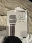 Samson Q4 Dynamic Microphone.. Fixed Price $40.00.