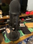 Logitech Blue Yeti Game Streaming Microphone Kit 988-000521. Fixed Price $20.00.
