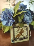 New Artificial Blue Flowers Dragonfly Arrangement Wooden Box. Fixed Price $35.99.