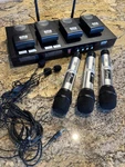 Emb Professional EMIC2400A Channel Quad Wireless Microphone System. Fixed Price $75.00.