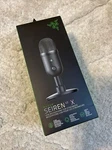 Razer Seiren V2 X Streaming Usb Condenser Microphone *slightly Used*. Fixed Price $64.99.