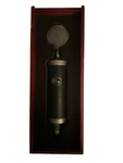 Used Generation 3 Blue Baby Bottle Condenser Microphone W/box & Mount 22-27740. Fixed Price $175.00.