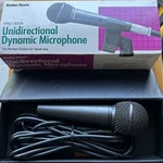 Radioshack PRO-3004 Unidirectional Dynamic Microphone 33-3004 Good Condition. Fixed Price $13.00.