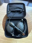 Sennheiser Headband Headsets Multi-platform With Case. Fixed Price $114.75.