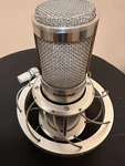Shure KSM353/ED Premier Bi-directional Ribbon Mic Open Box. Fixed Price $2544.89.