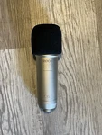 Rode NT1 Signature Series Condenser Microphone Silver. Fixed Price $149.00.
